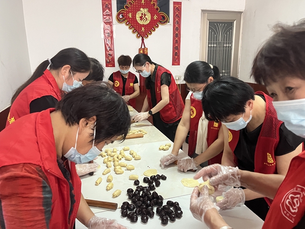 余姚這個(gè)村，堅(jiān)持做這事已有14年